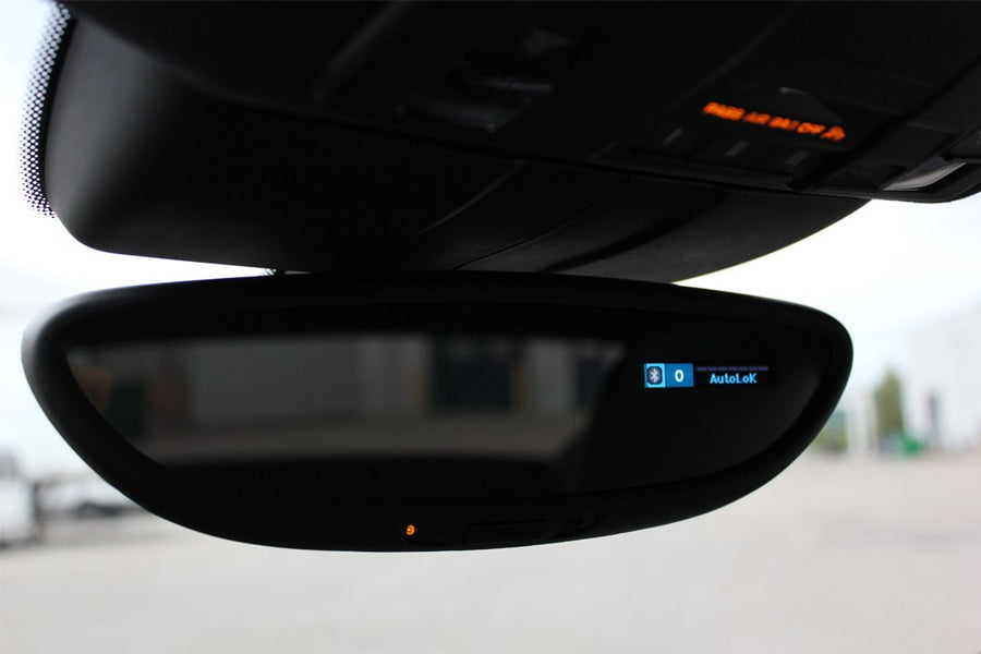 Porsche 991 Display Lightbox Size Accessories ESCORT Radar