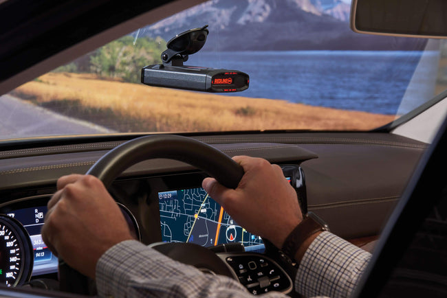 Redline 360c Windshield Day Closeup EscortRadar